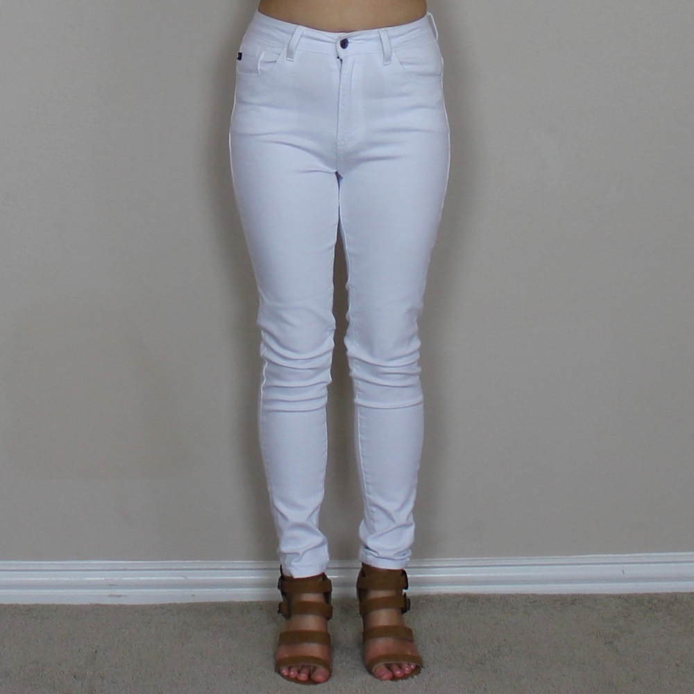 White High Waisted Skinny Jeans